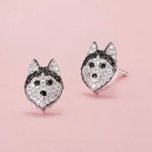 Husky stud earrings